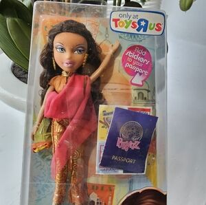 Bratz Passport Yasmin